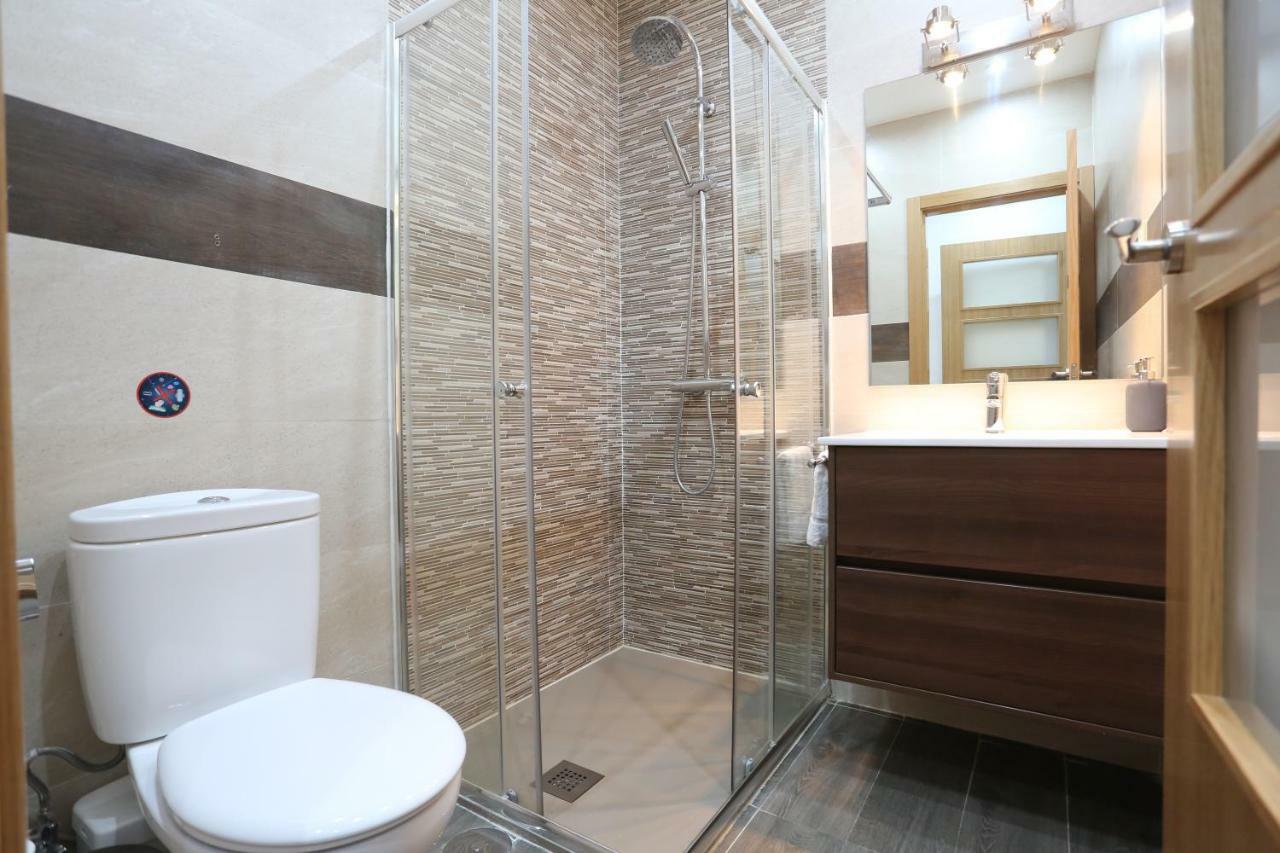 Atocha Art Apartment Madrid Buitenkant foto